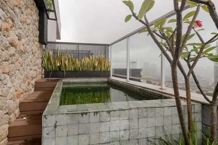 Apartamento à venda com 246m², 3 quartos e 3 vagas Apartamento à venda com 246m², 3 quartos e 3 vagasPiscina