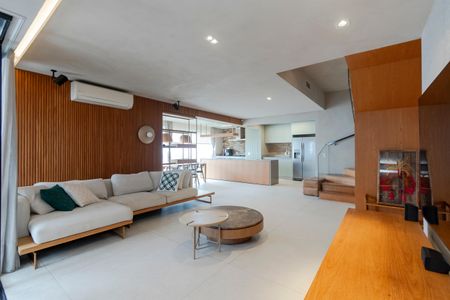 Apartamento à venda com 246m², 3 quartos e 3 vagas Apartamento à venda com 246m², 3 quartos e 3 vagasSala