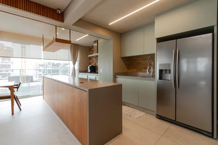 Apartamento à venda com 246m², 3 quartos e 3 vagas Apartamento à venda com 246m², 3 quartos e 3 vagasCozinha