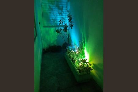 Casa à venda com 3 quartos, 170m² em Vila Cavaton, São Paulo