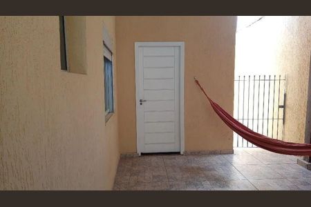 Casa à venda com 3 quartos, 170m² em Vila Cavaton, São Paulo