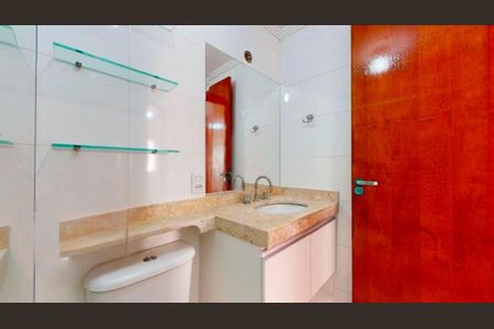 Apartamento à venda com 49m², 2 quartos e sem vaga Apartamento à venda com 49m², 2 quartos e sem vagaBanheiro