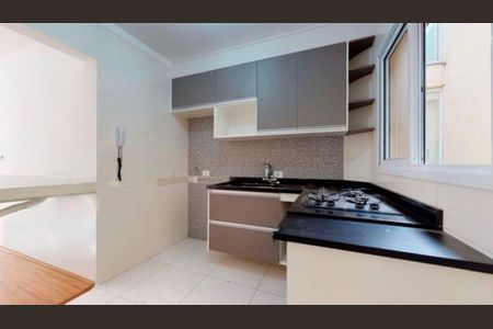 Apartamento à venda com 49m², 2 quartos e sem vaga Apartamento à venda com 49m², 2 quartos e sem vagaCozinha