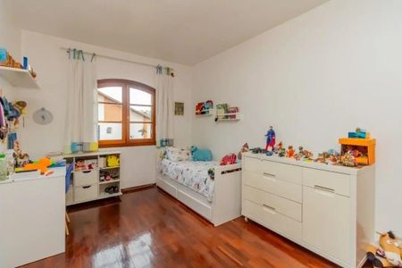 Casa à venda com 3 quartos, 383m² em City América, São Paulo