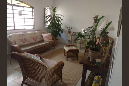 Casa à venda com 8 quartos, 340m² em Parque Sao Luis, São Paulo