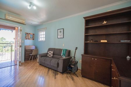 Casa à venda com 4 quartos, 486m² em São Domingos, São Paulo