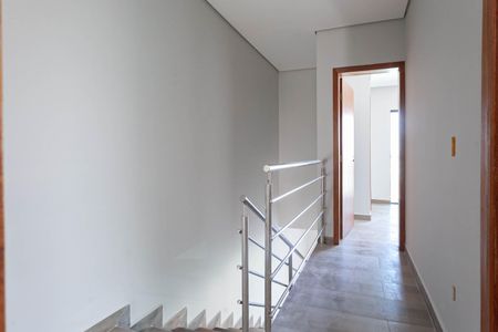 Casa à venda com 145m², 3 quartos e 4 vagasCorredor