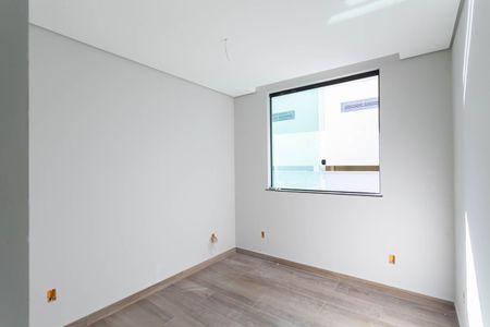 Casa à venda com 145m², 3 quartos e 4 vagasQuarto 1