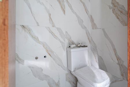 Lavabo de casa à venda com 3 quartos, 145m² em Morro do Confisco, Contagem