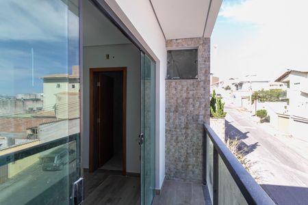 Casa à venda com 145m², 3 quartos e 4 vagasVaranda da suíte