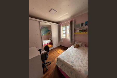 Casa à venda com 3 quartos, 220m² em Vila Albertina, São Paulo