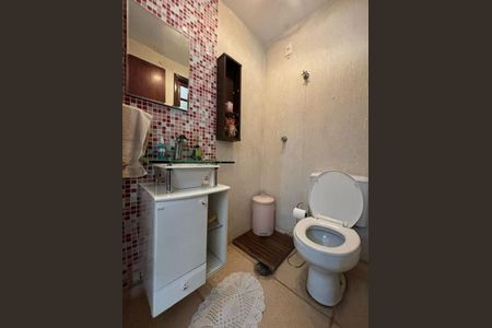 Casa à venda com 3 quartos, 220m² em Vila Albertina, São Paulo