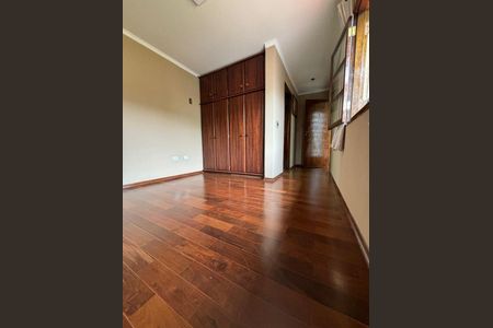 Casa à venda com 3 quartos, 220m² em Vila Albertina, São Paulo