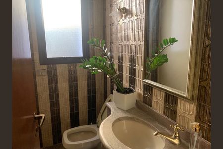 Casa à venda com 4 quartos, 400m² em São Domingos, São Paulo