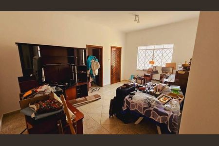 Casa à venda com 2 quartos, 178m² em Vila Mangalot, São Paulo