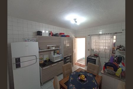 Casa à venda com 2 quartos, 90m² em Vila Espanhola, São Paulo