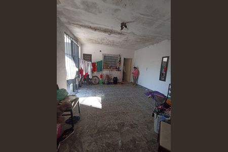 Casa à venda com 2 quartos, 90m² em Vila Espanhola, São Paulo