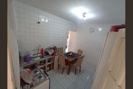 Casa à venda com 2 quartos, 90m² em Vila Espanhola, São Paulo