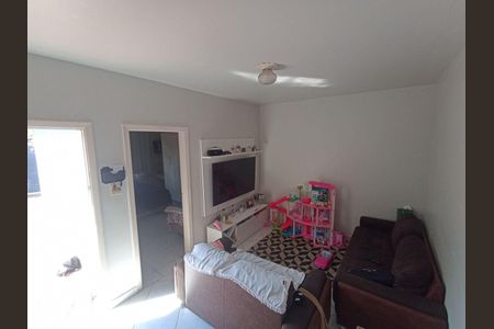 Casa à venda com 2 quartos, 90m² em Vila Espanhola, São Paulo