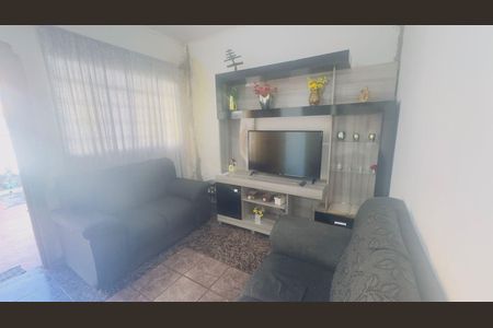 Casa à venda com 3 quartos, 163m² em Vila Iorio, São Paulo