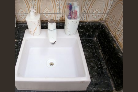 Casa à venda com 175m², 4 quartos e 2 vagasBanheiro Social