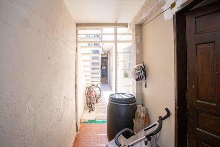 Casa à venda com 175m², 4 quartos e 2 vagasÁrea de Serviço Casa 2