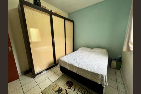 Casa à venda com 3 quartos, 222m² em Vila Iorio, São Paulo