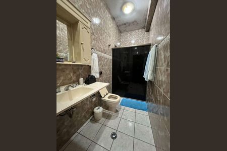 Casa à venda com 3 quartos, 222m² em Vila Iorio, São Paulo