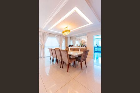 Casa à venda com 4 quartos, 650m² em City América, São Paulo