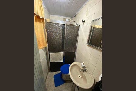 Casa à venda com 3 quartos, 200m² em Vila Palmeiras, São Paulo