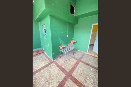 Casa à venda com 3 quartos, 200m² em Vila Palmeiras, São Paulo