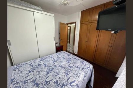 Casa à venda com 3 quartos, 172m² em Vila Carbone, São Paulo