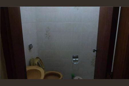 Casa à venda com 3 quartos, 225m² em Parque Sao Domingos, São Paulo