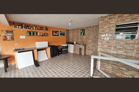 Casa à venda com 2 quartos, 180m² em Vila Palmeiras, São Paulo