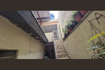 Casa à venda com 2 quartos, 180m² em Vila Palmeiras, São Paulo