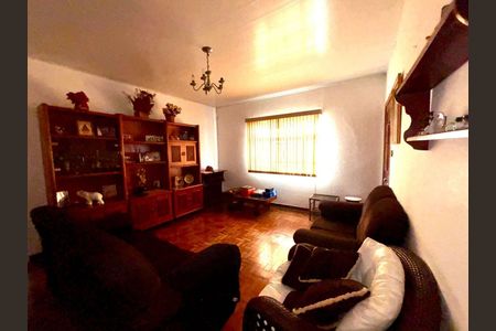 Casa à venda com 3 quartos, 125m² em Vila Santa Maria, São Paulo