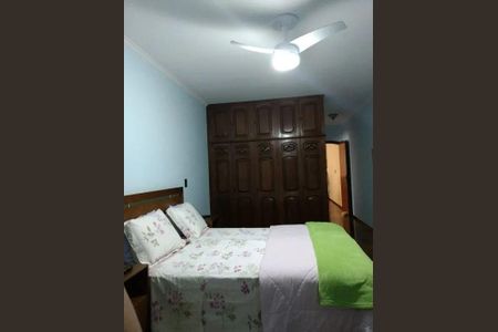 Casa à venda com 3 quartos, 207m² em Parque Sao Domingos, São Paulo