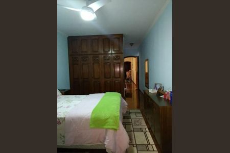 Casa à venda com 3 quartos, 207m² em Parque Sao Domingos, São Paulo