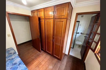 Casa à venda com 4 quartos, 141m² em Bela Aliança, São Paulo