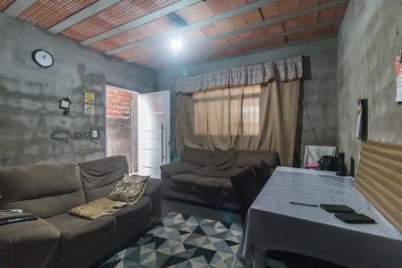 Sala de casa para alugar com 2 quartos, 150m² em Jardim Planalto, Mogi das Cruzes