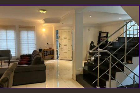 Casa à venda com 3 quartos, 318m² em Parque Sao Domingos, São Paulo