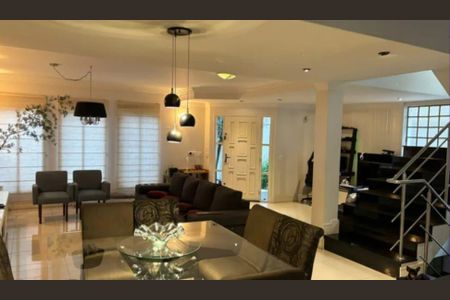 Casa à venda com 3 quartos, 318m² em Parque Sao Domingos, São Paulo