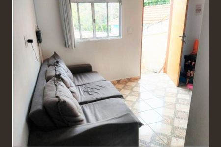 Casa à venda com 2 quartos, 90m² em Parque Maria Domitila, São Paulo