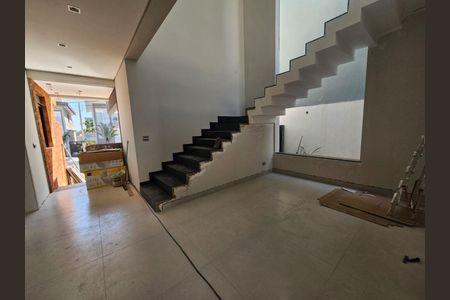 Casa à venda com 4 quartos, 215m² em Jardim Ermida I, Jundiaí