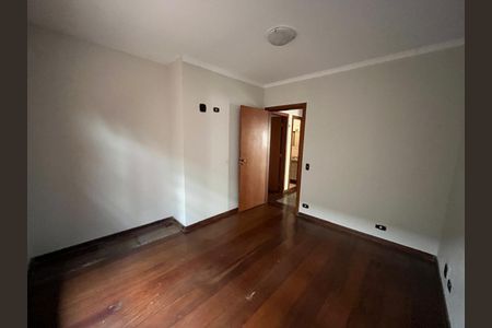 Casa à venda com 3 quartos, 500m² em City América, São Paulo