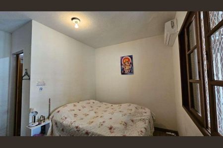 Casa à venda com 2 quartos, 196m² em Vila Guedes, São Paulo