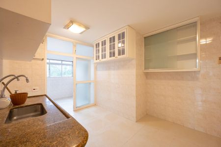 Apartamento para alugar com 120m², 3 quartos e 1 vaga Apartamento para alugar com 120m², 3 quartos e 1 vagaCozinha