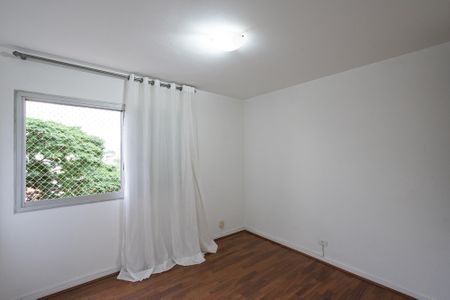 Apartamento para alugar com 120m², 3 quartos e 1 vaga Apartamento para alugar com 120m², 3 quartos e 1 vagaQuarto 3