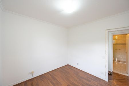 Apartamento para alugar com 120m², 3 quartos e 1 vaga Apartamento para alugar com 120m², 3 quartos e 1 vagaQuarto 2