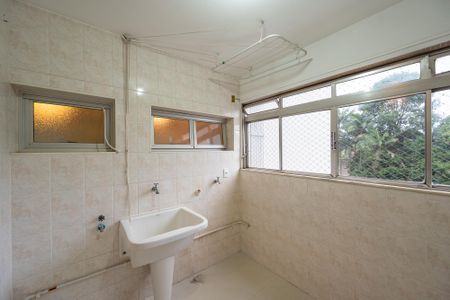 Apartamento para alugar com 120m², 3 quartos e 1 vaga Apartamento para alugar com 120m², 3 quartos e 1 vagaLavanderia